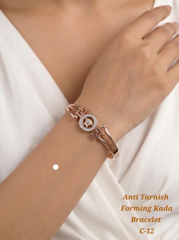 Anti tarnisha forming kada bracelet c 12 Fashion accessories wholesalers in Gujarat